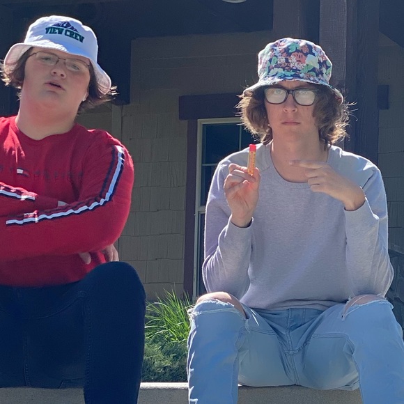 Meet your Posher, Brandon - Picture 1 of 1